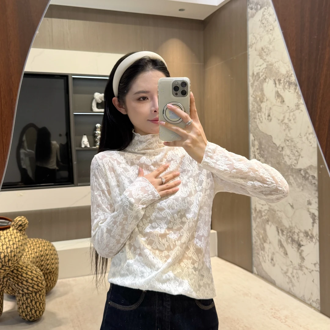 宿慕SUMU 重工蝴蝶蕾丝打底衫2025新款10-9时尚休闲打底衫1621