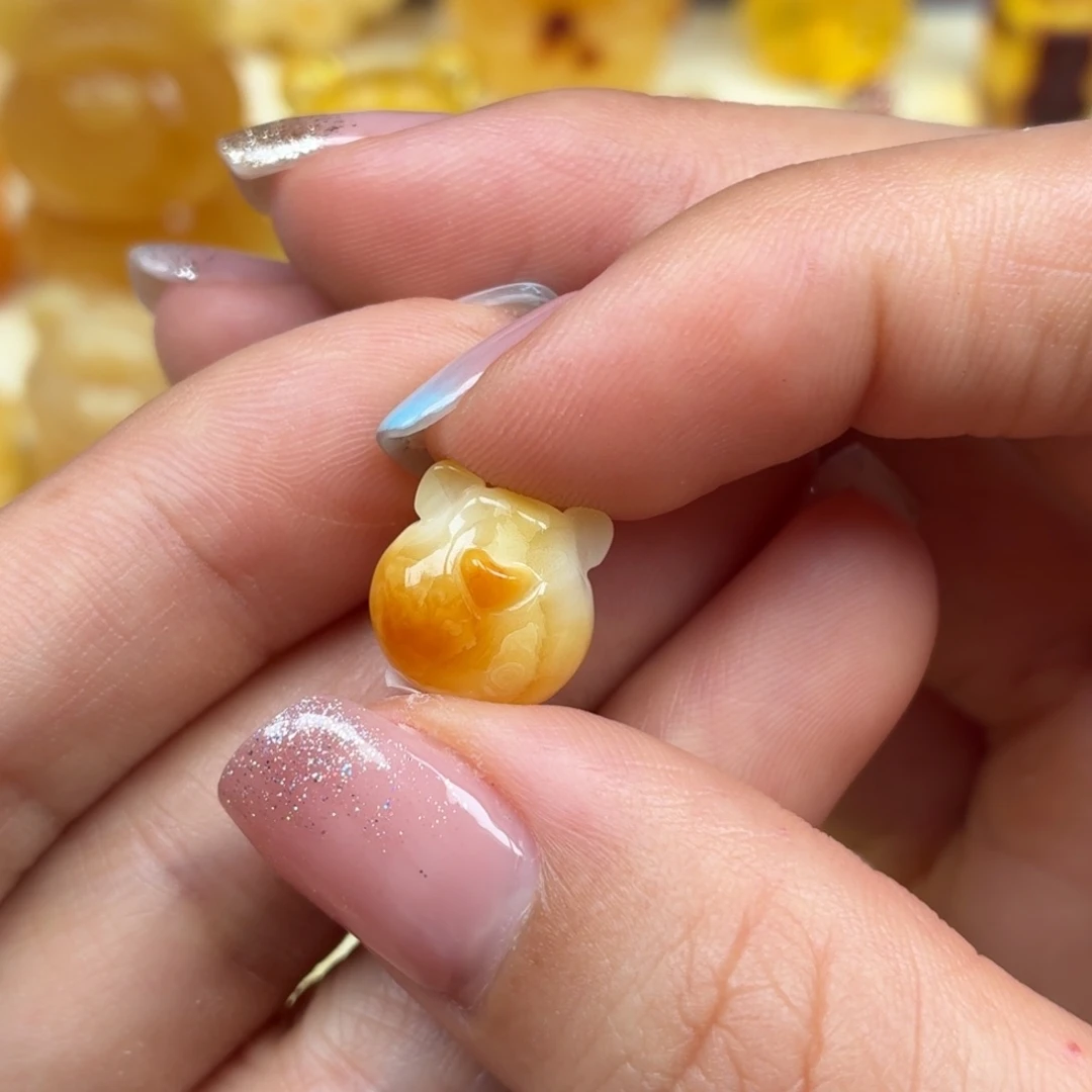 琥珀未镶嵌裸石蜜蜡