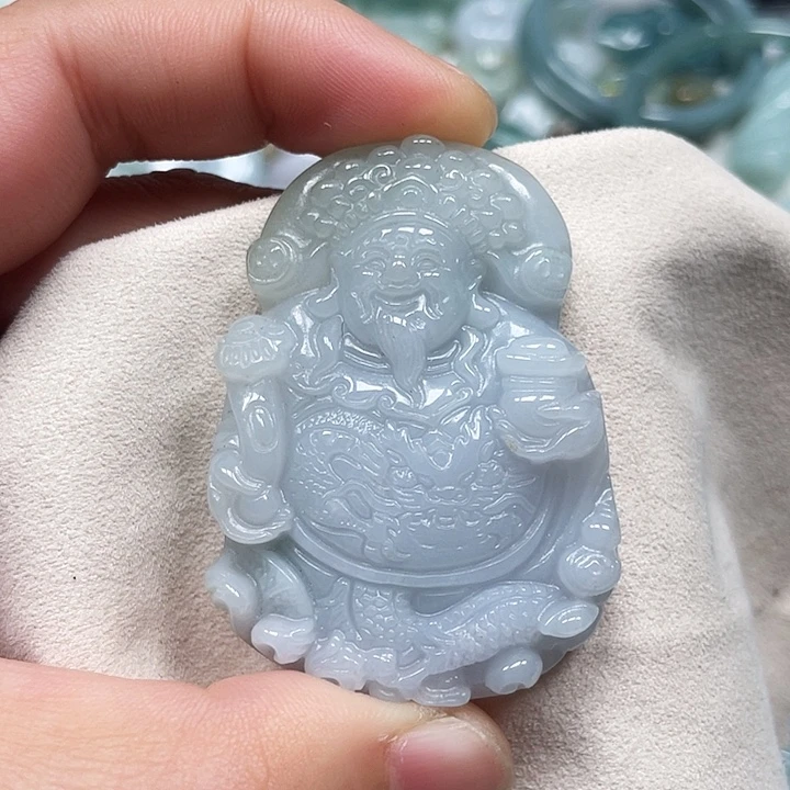 翡翠未镶嵌颈饰财爷爷