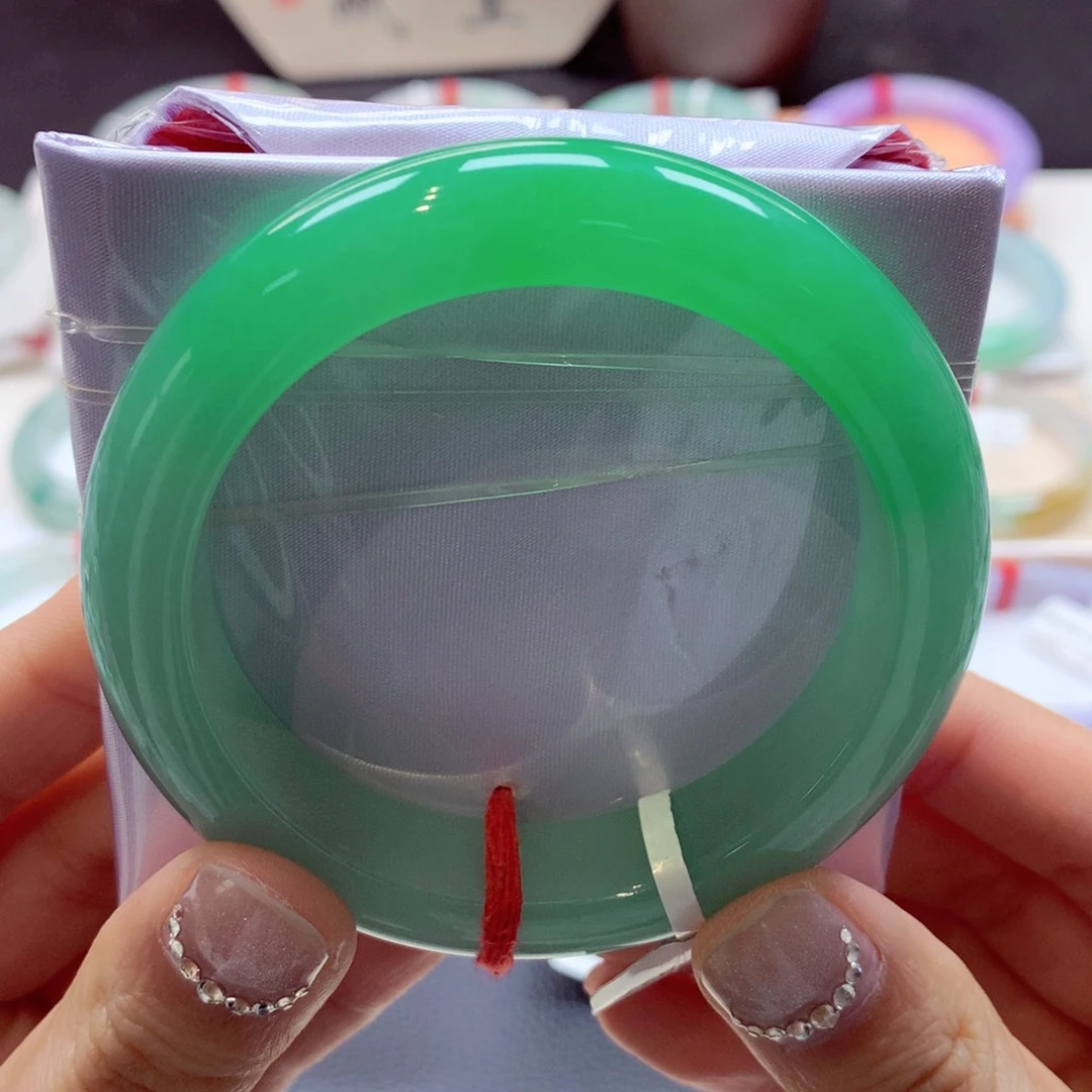 翡翠手镯未镶嵌?****姐分单77