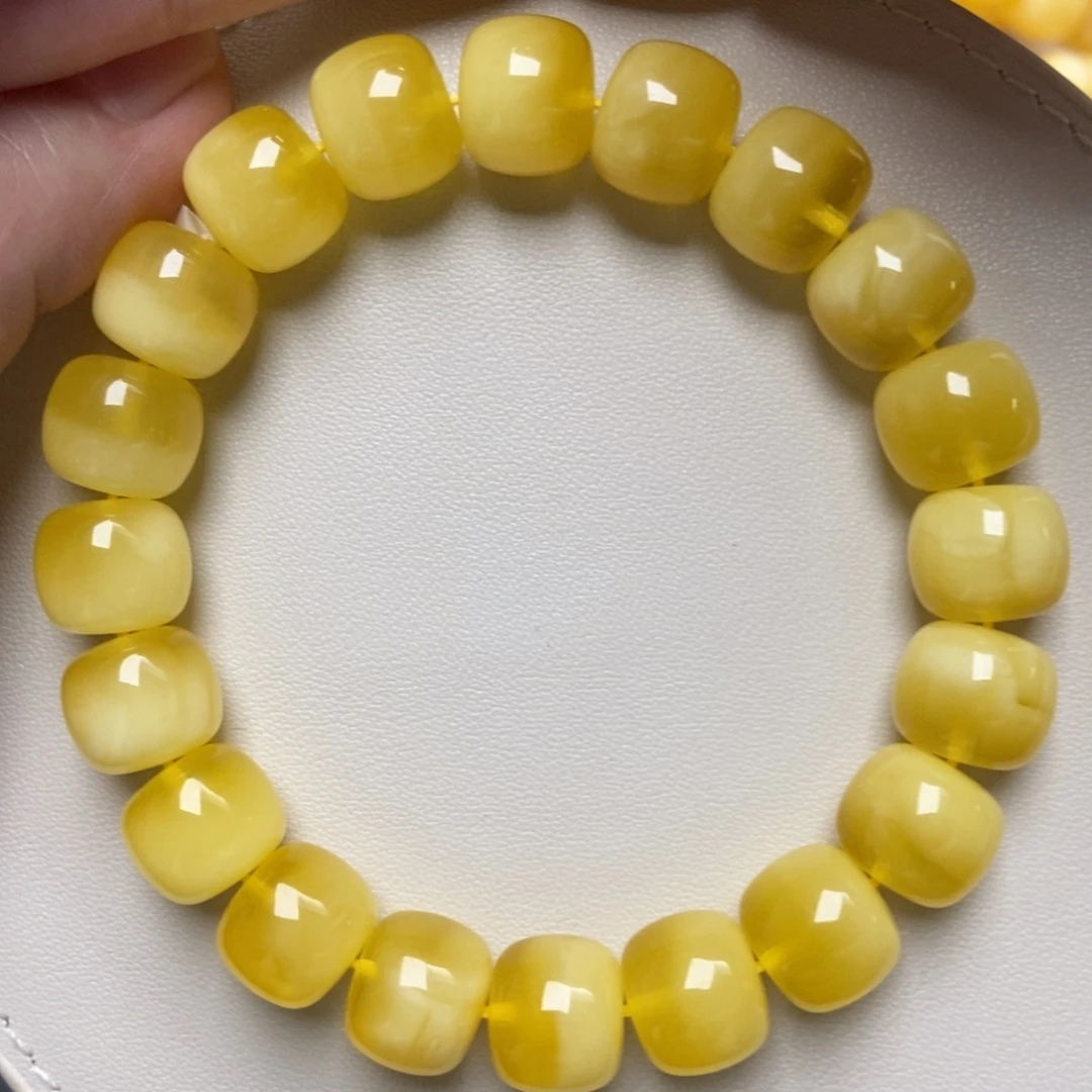 蜜蜡未镶嵌珠宝奇石204