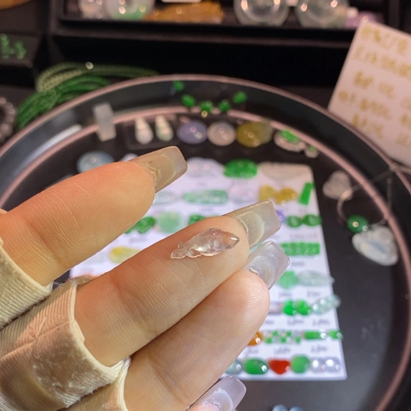 【闪购商品】翡翠挂件未镶嵌锦鲤