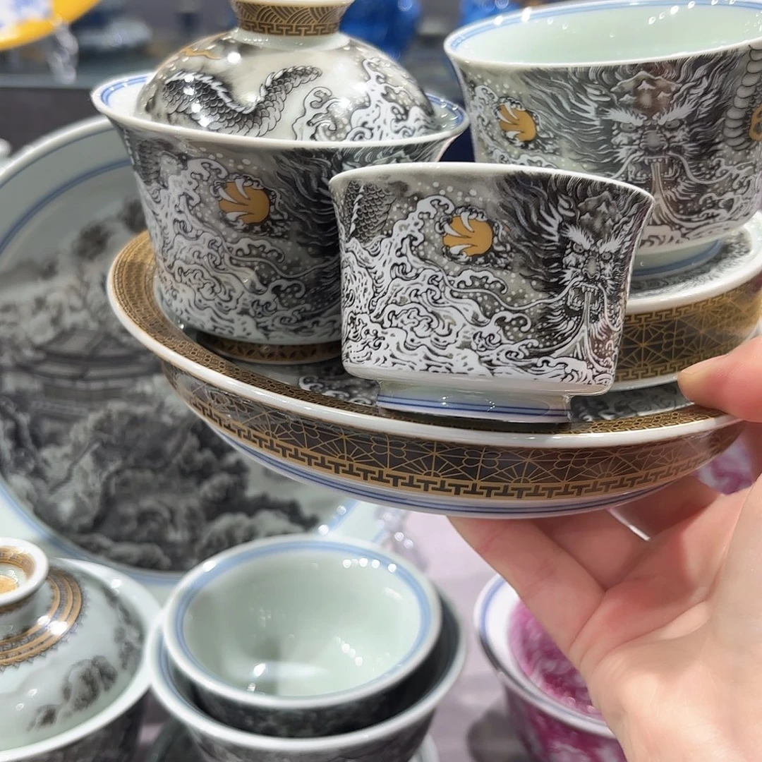 瓷片景德镇瓷器等众多艺术珍品