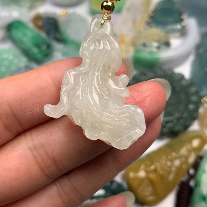 颈饰未镶嵌翡翠翡翠