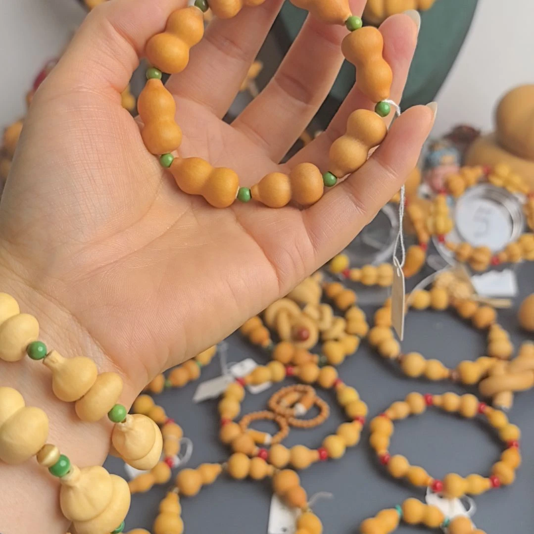 大叶紫檀（黑酸枝木类）葉****?