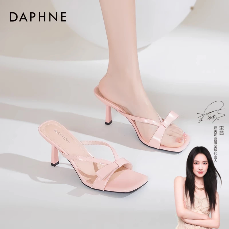 达芙妮法式猫跟凉拖鞋女款春夏方头仙女风一字带轻奢蝴蝶结高跟鞋