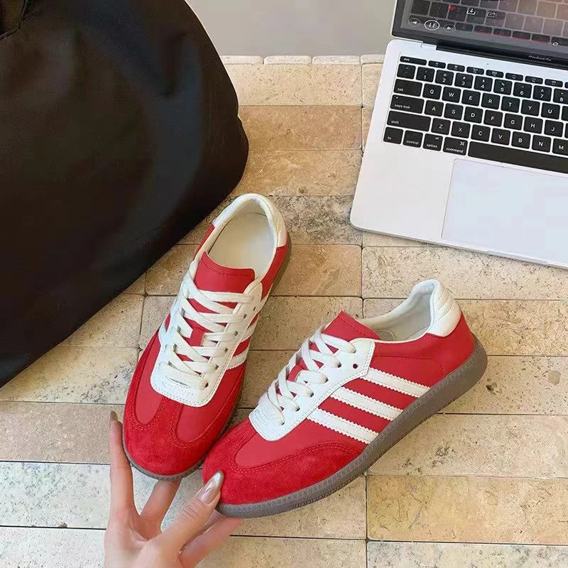 2026时尚百搭透气真皮学生平底低帮韩版时尚休闲鞋