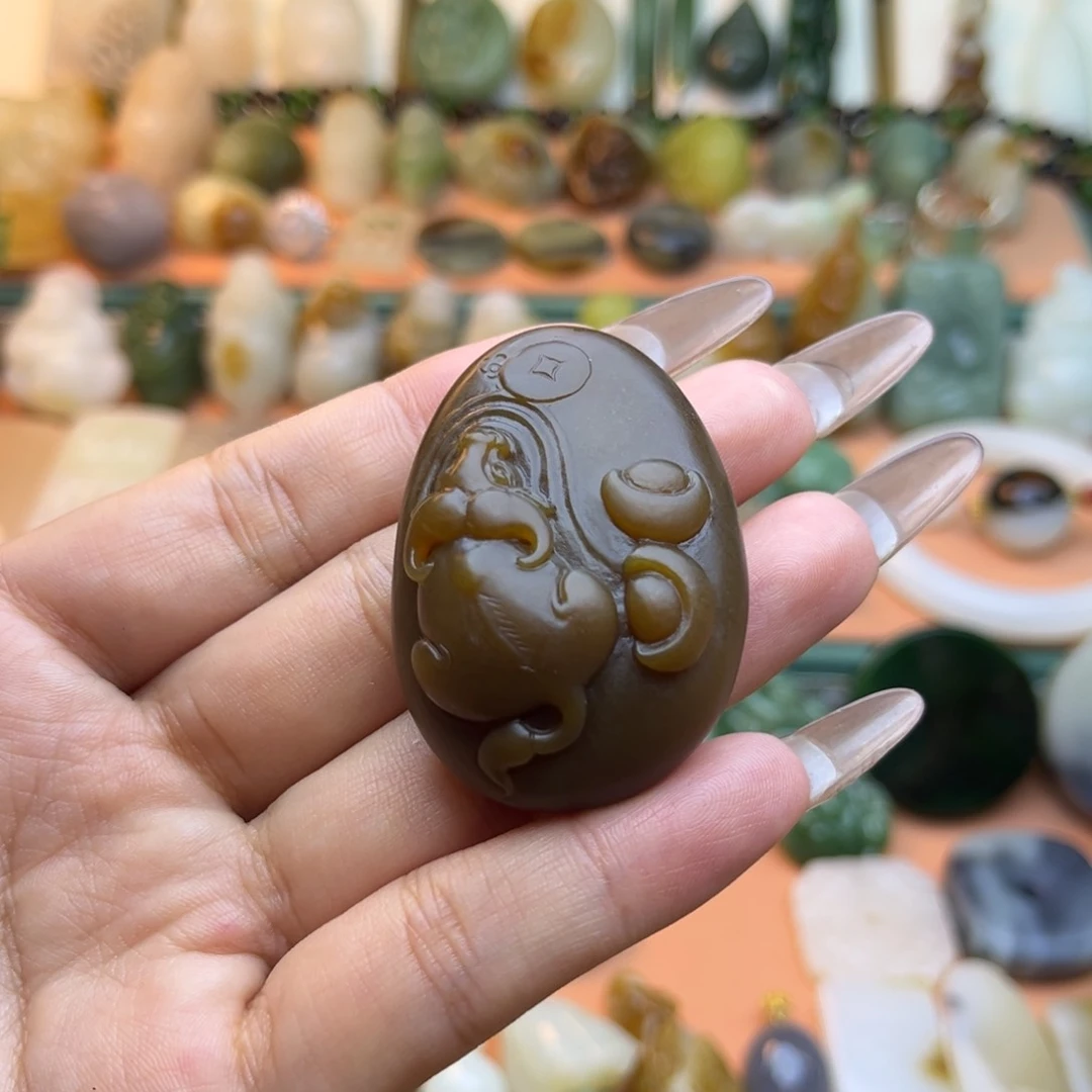 和田玉颈饰未镶嵌慢*奏