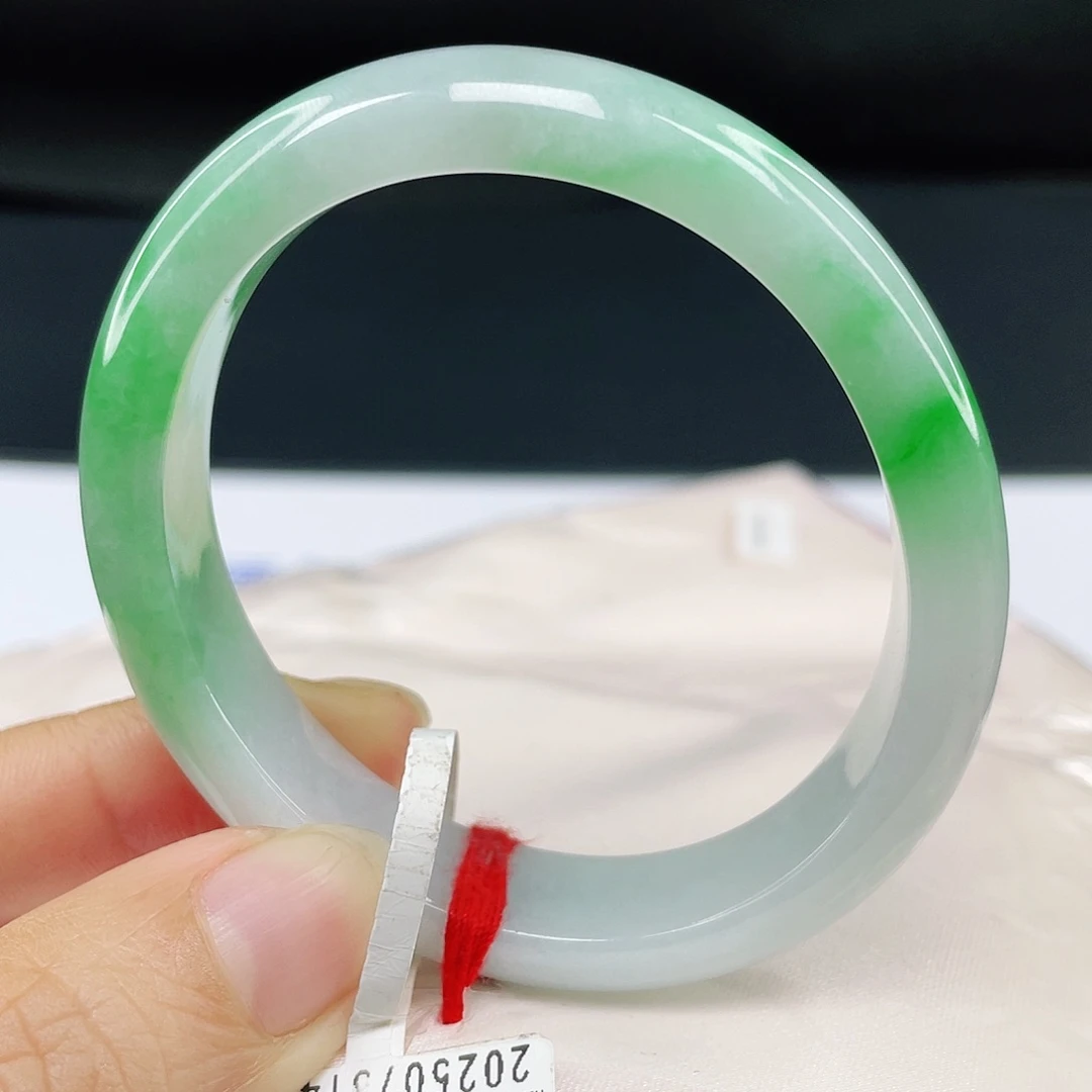 未镶嵌手镯翡翠贵妃54。008