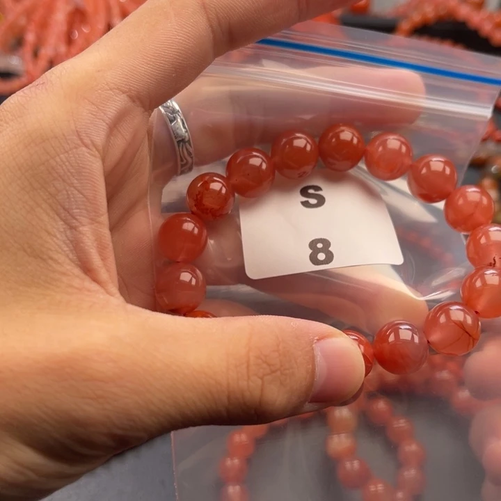 南红玛瑙未镶嵌多样性发货默认微瑕12mm