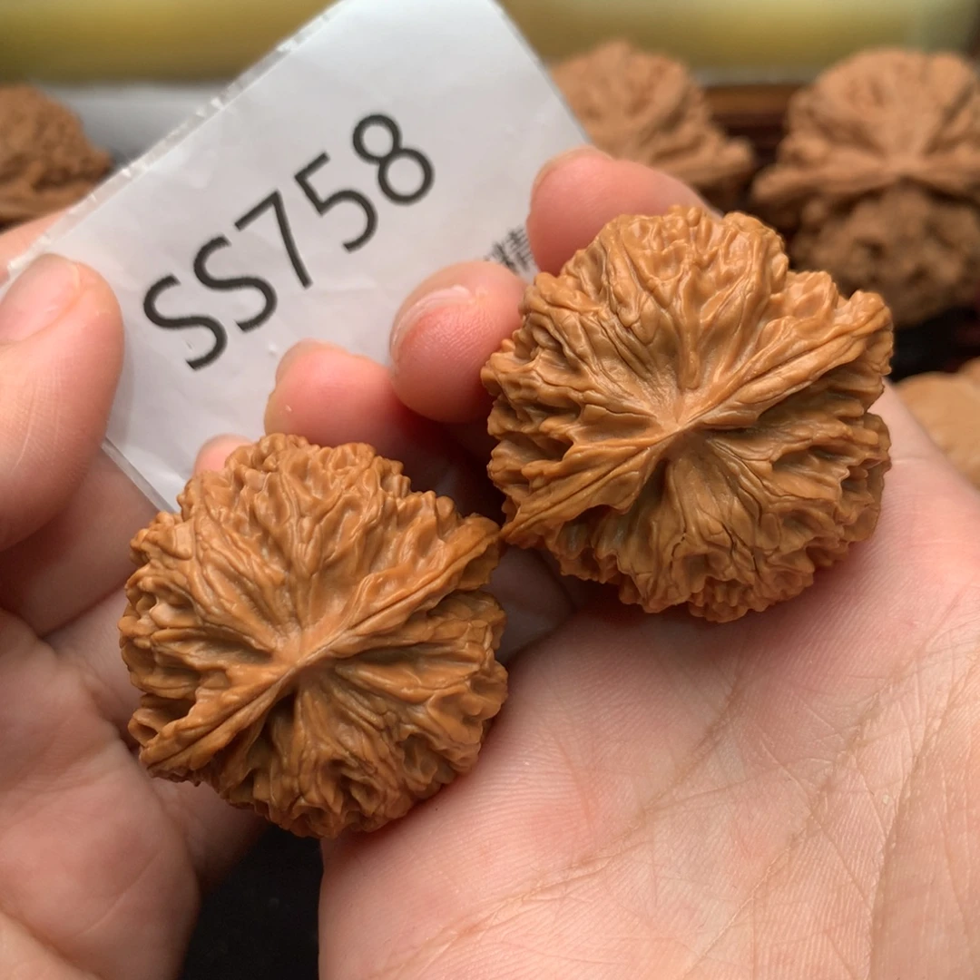 文玩核桃把件全品苹果园38