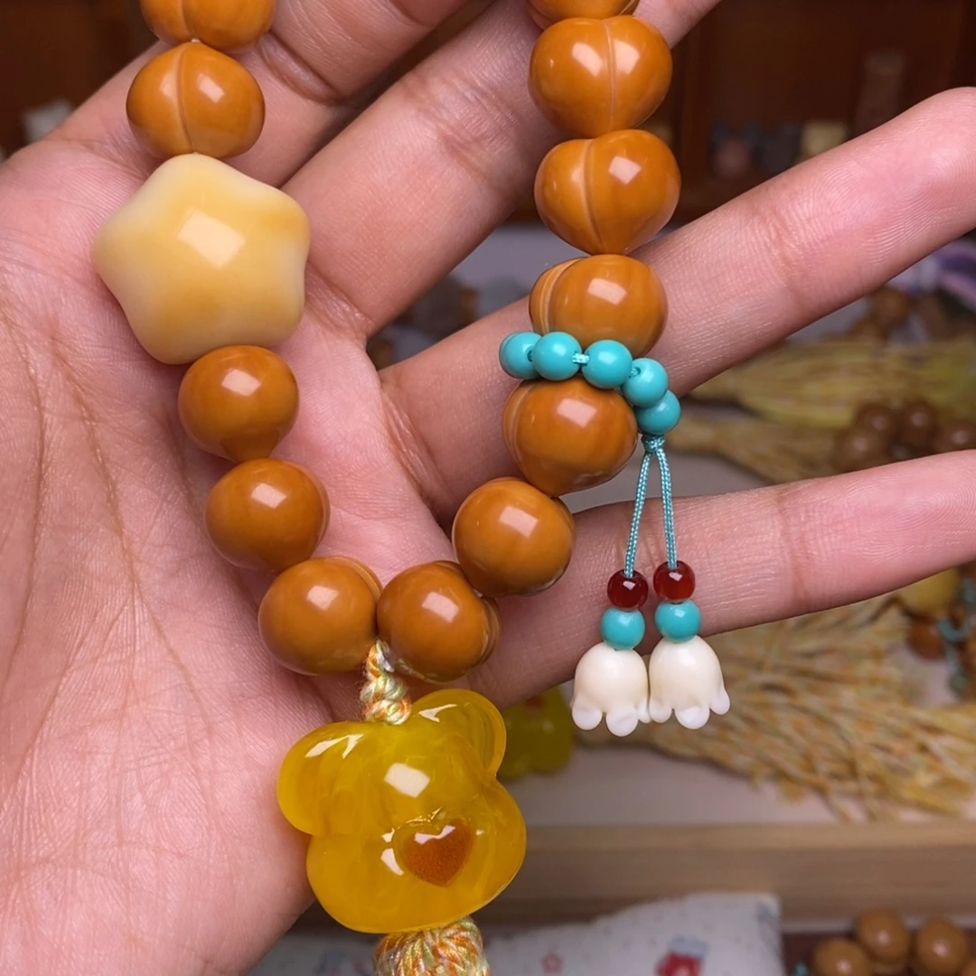 猴头核桃吊坠玻璃底柯基屁桃➕铃兰花搭配款