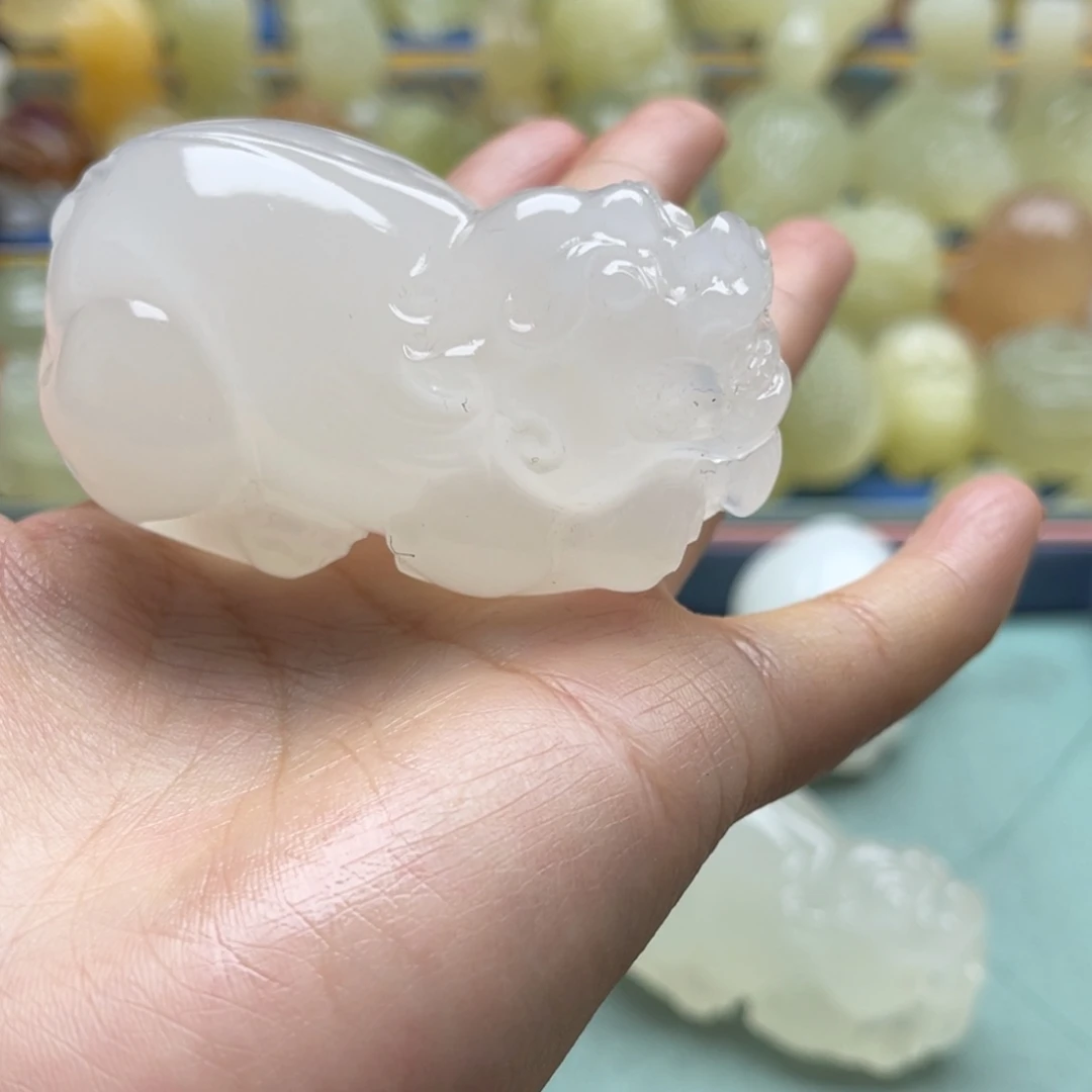 陶****天然雕刻桌面小摆件