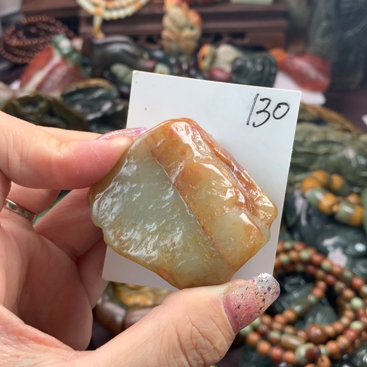 岫岩河磨玉（透闪石质玉）把件未镶嵌