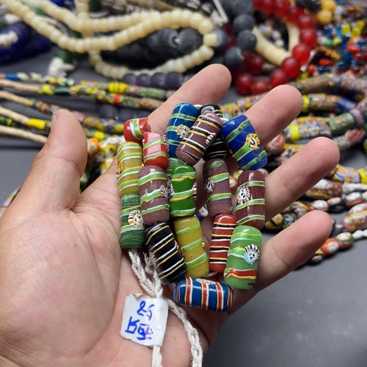 琉璃颈饰琉璃琉璃