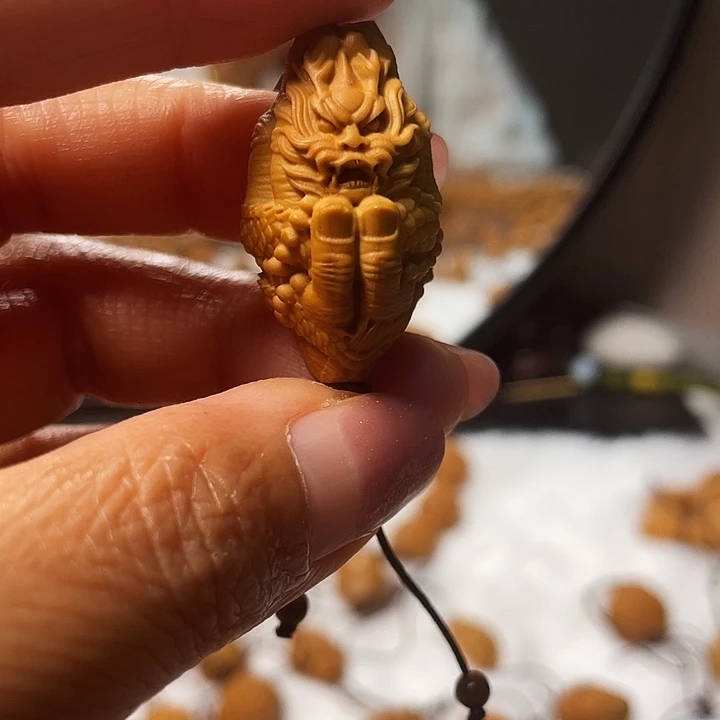 橄榄核吊坠，橄榄核