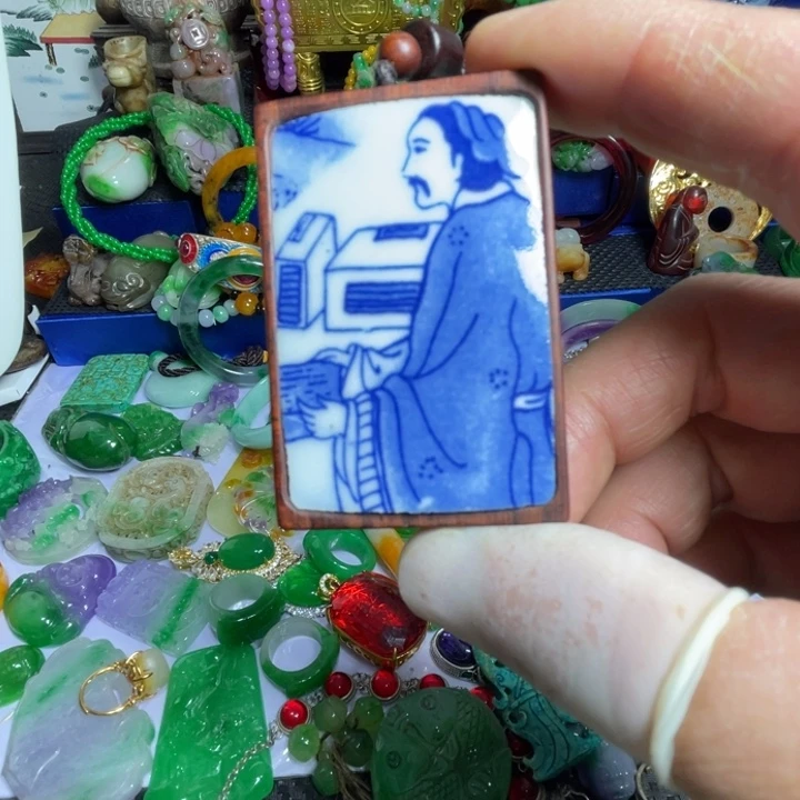 滴血莲花菩提吊坠