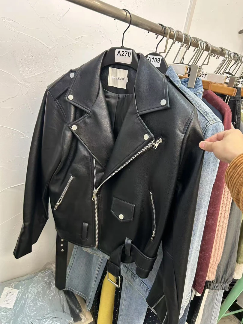 HU春天新款 简单百搭机车皮衣 好看哦