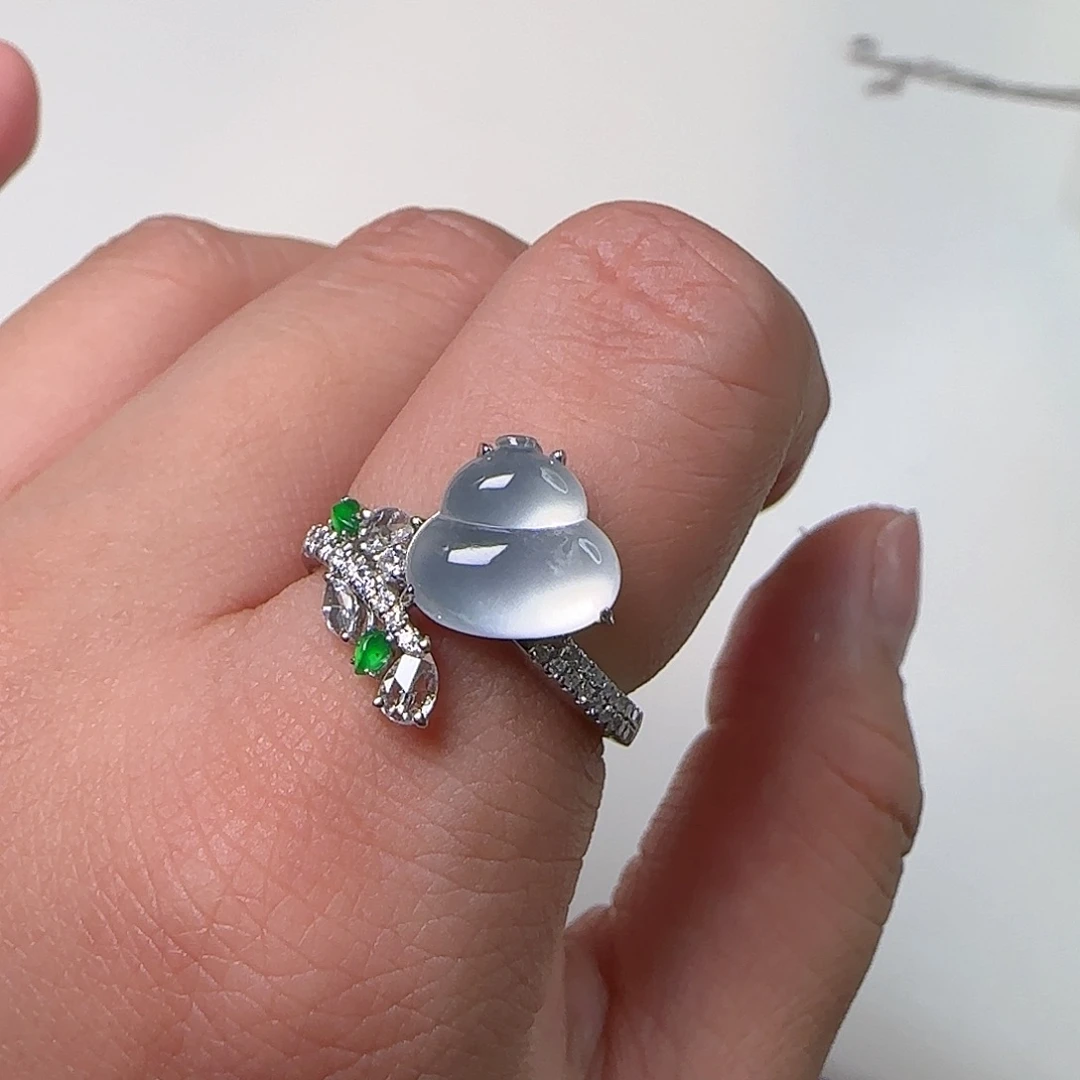 翡翠18K金镶嵌戒指天然翡翠