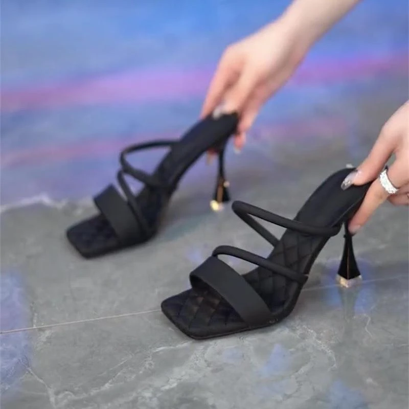 韩系设计感方头露趾细跟凉鞋2025夏季新款休闲时尚高跟凉拖鞋女鞋