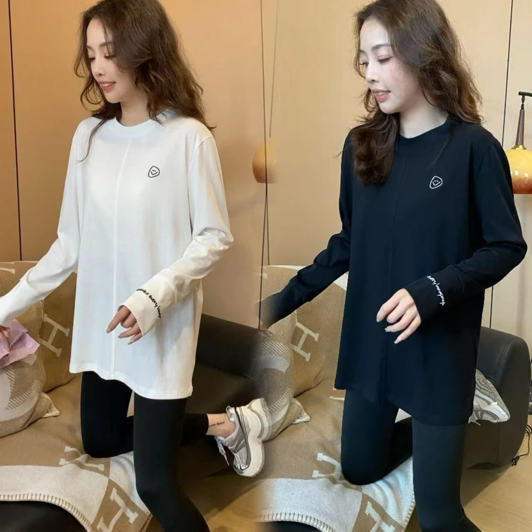 二姐的宝藏春季新款圆领简约鱼骨线笑脸袖字母宽松显瘦长袖#25026