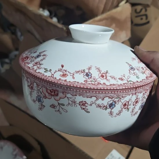 茶盏陶瓷盘子碗啥都有
