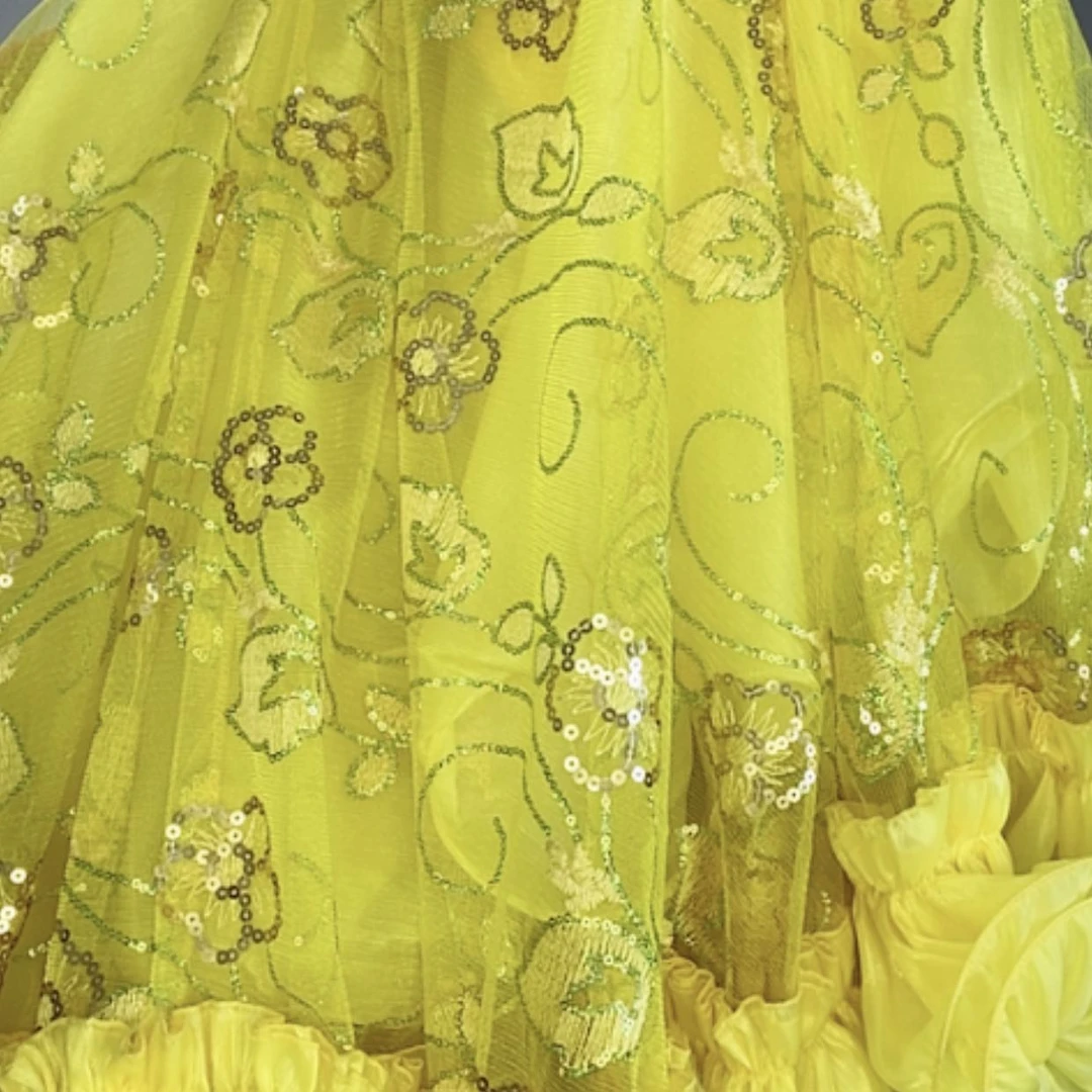 【闪购商品】英****影黄色4层s码