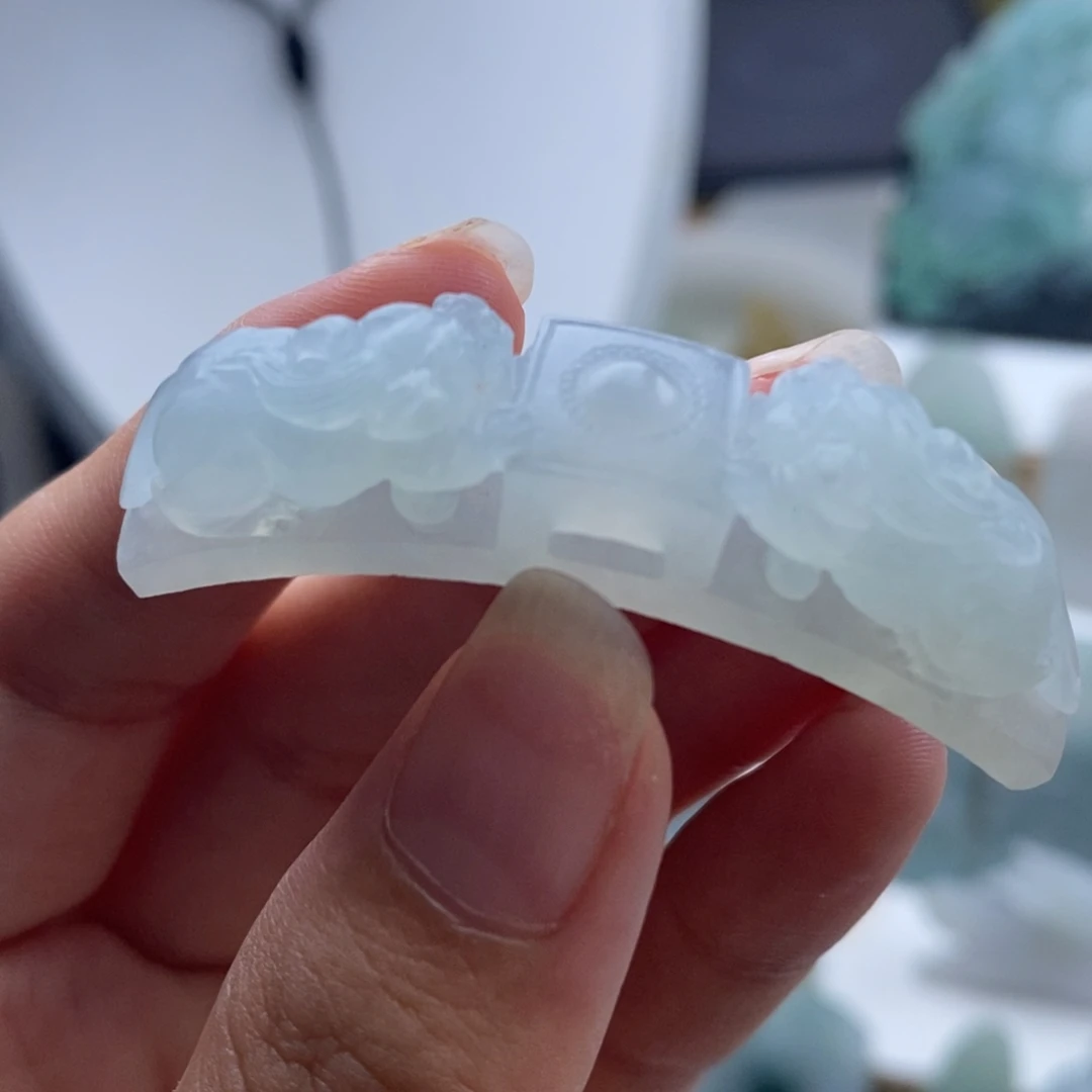 未镶嵌定制翡翠毛货无鉴赏期