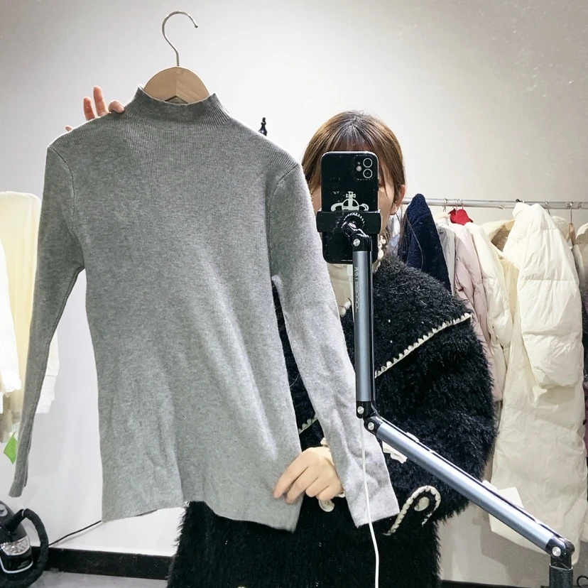 【闪购商品】灰色打底