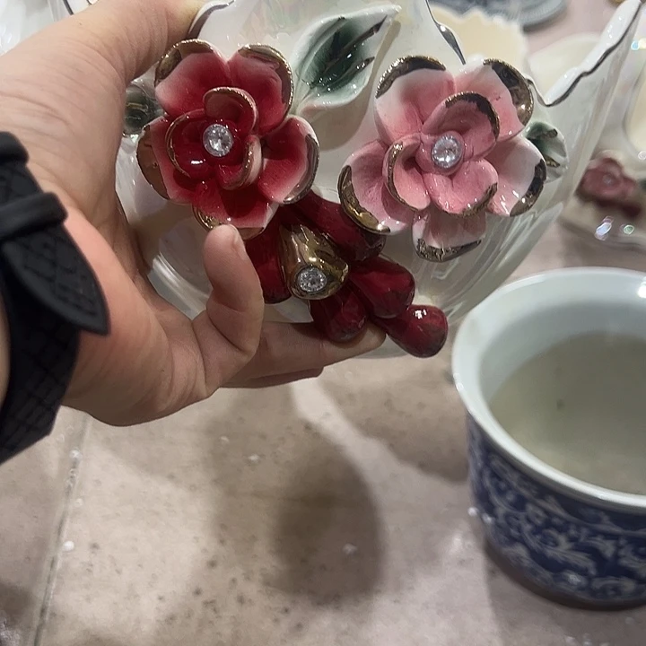 陶瓷瑕。。。。。。。。。。。。。