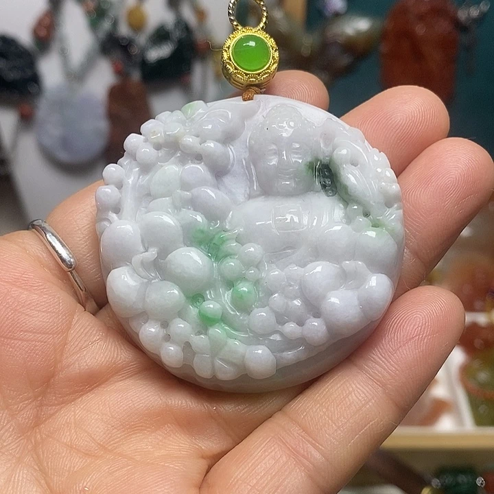 翡翠未镶嵌吊坠(赠链)