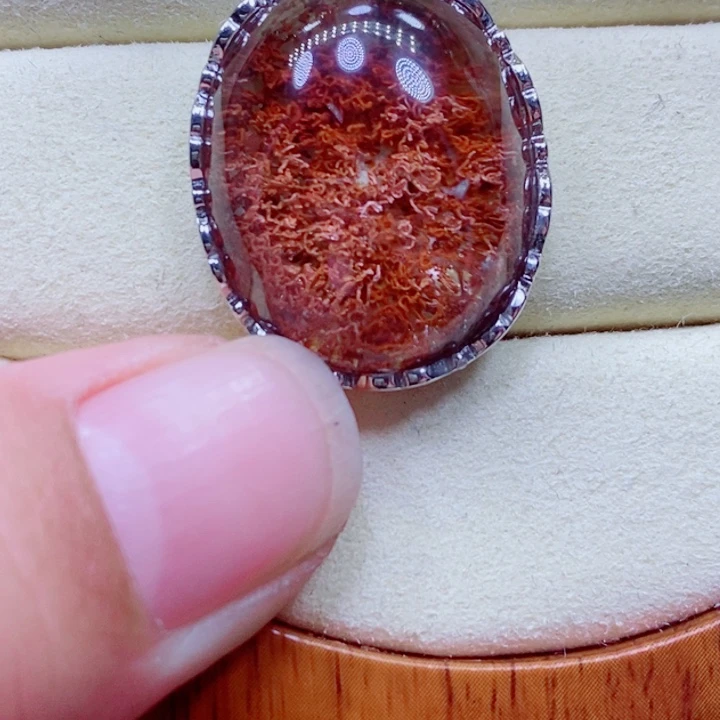 未镶嵌颈饰水晶水晶