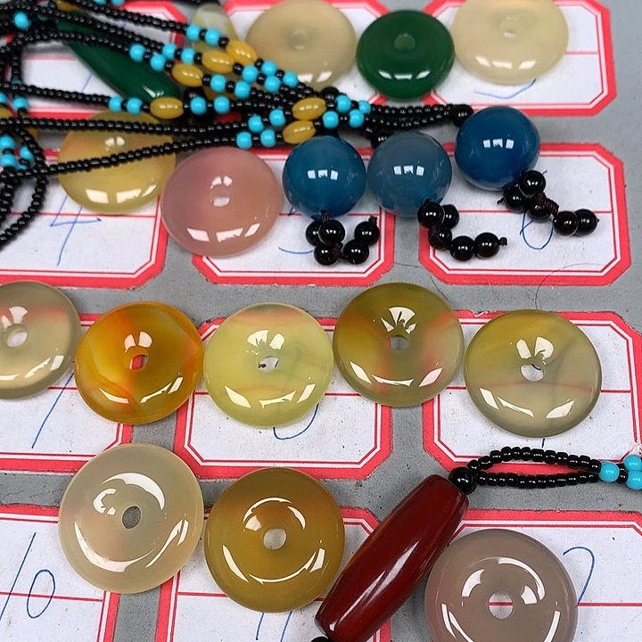 小***仙玛瑙/玉髓未镶嵌颈饰