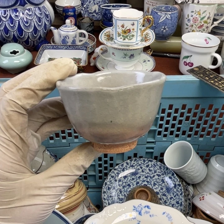 他家瓷器真美…开播了