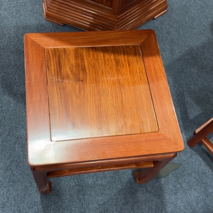 城***）紫檀木类家具方凳