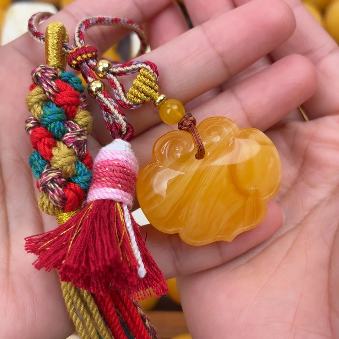 蜜蜡未镶嵌吊坠(不含链)如意锁