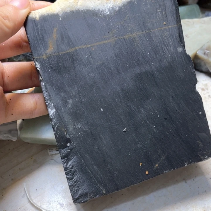 透闪石质玉未镶嵌珠宝半成品