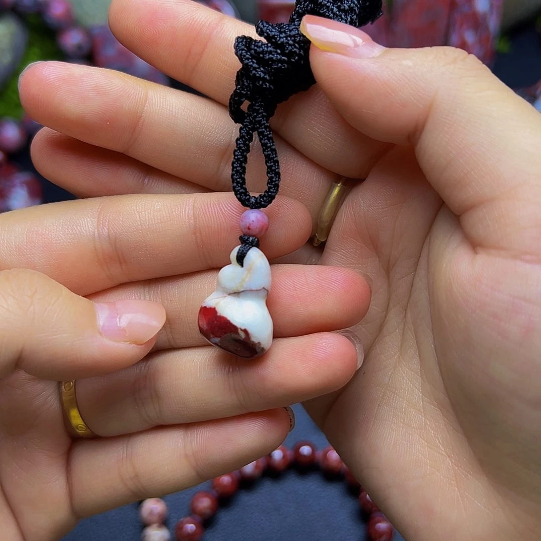 天然辰砂朱砂吊坠