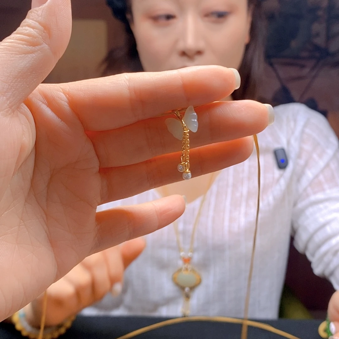 和田玉银S925镶嵌颈饰