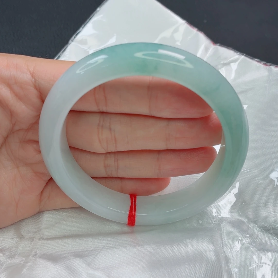 翡翠手镯未镶嵌60圈老坑渐变飘花起胶感014