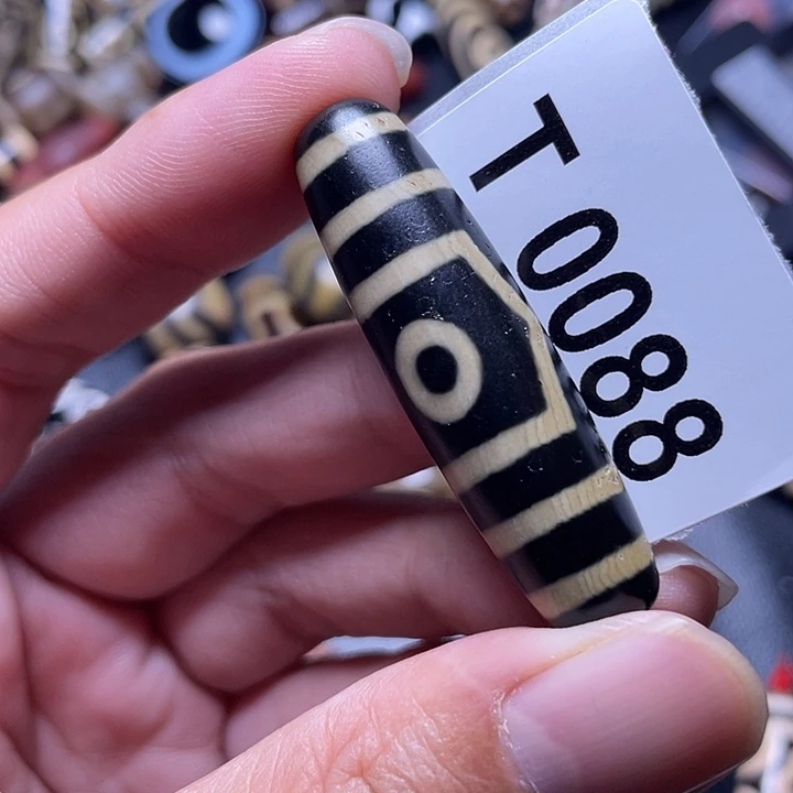 玛瑙/玉髓颈饰未镶嵌微瑕