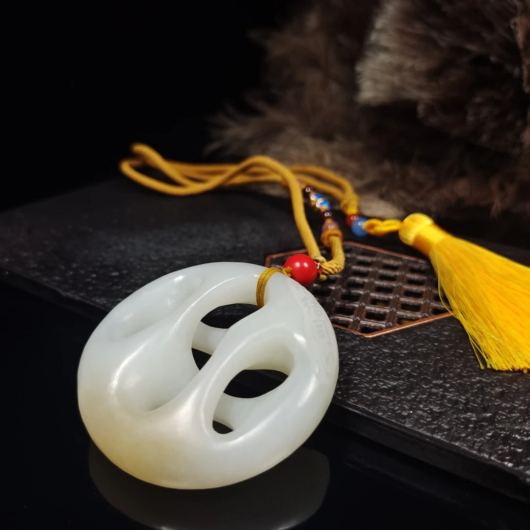 易宸·和田玉糖白挂件时来运转挂件