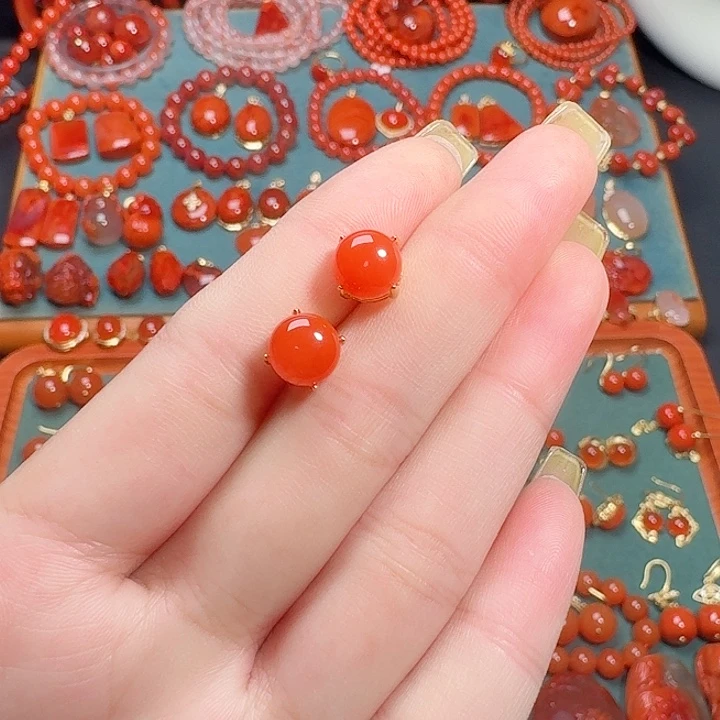 南红玛瑙银S925镶嵌耳饰发其一