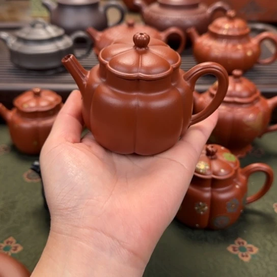 昕***哥繁花朱泥宜兴紫砂