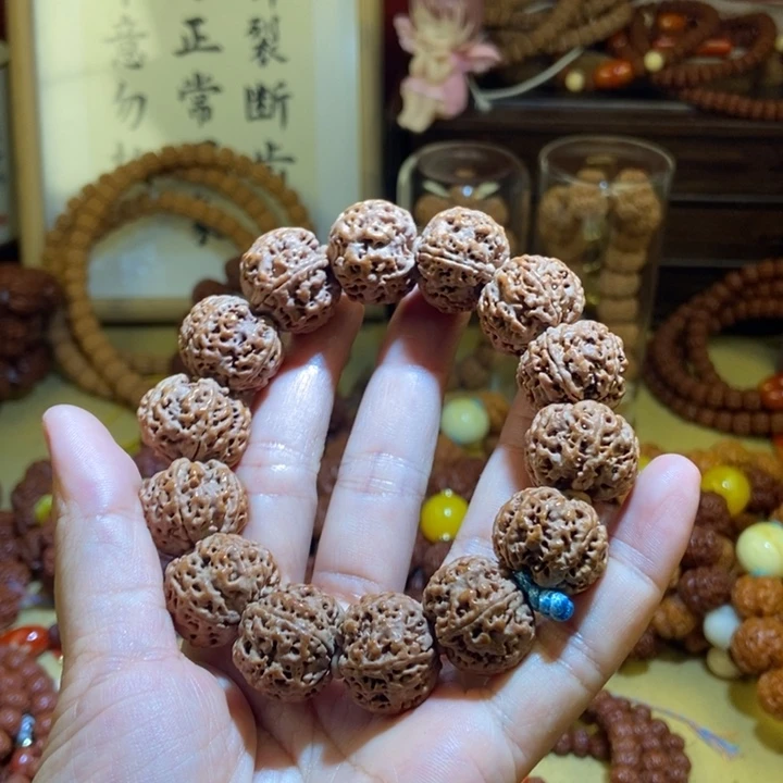 吊坠金刚菩提205原子蓝