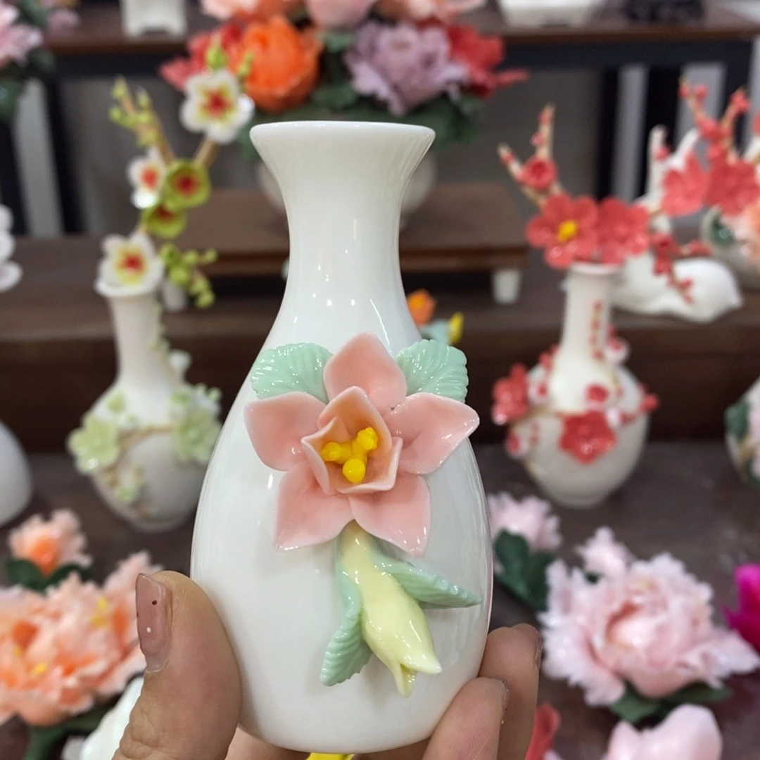摆件陶瓷手工花摆件