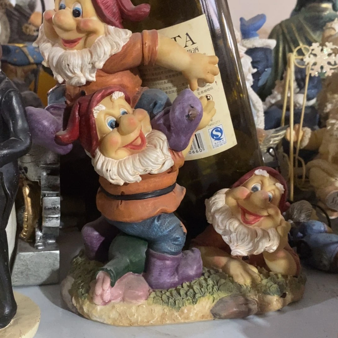 树脂h*s默认微瑕 树脂摆件