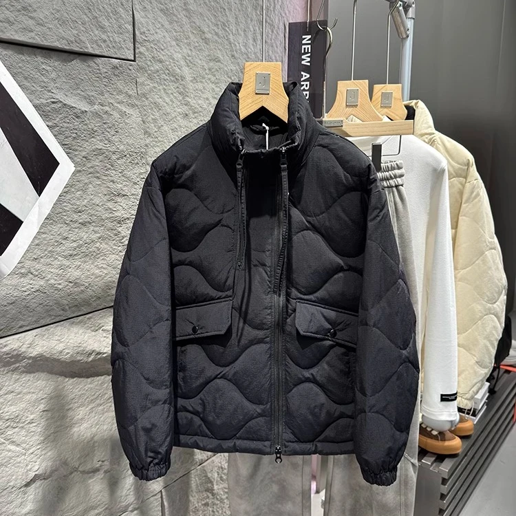 374 # 90白鸭绒 结构设计款 速风男士羽绒服