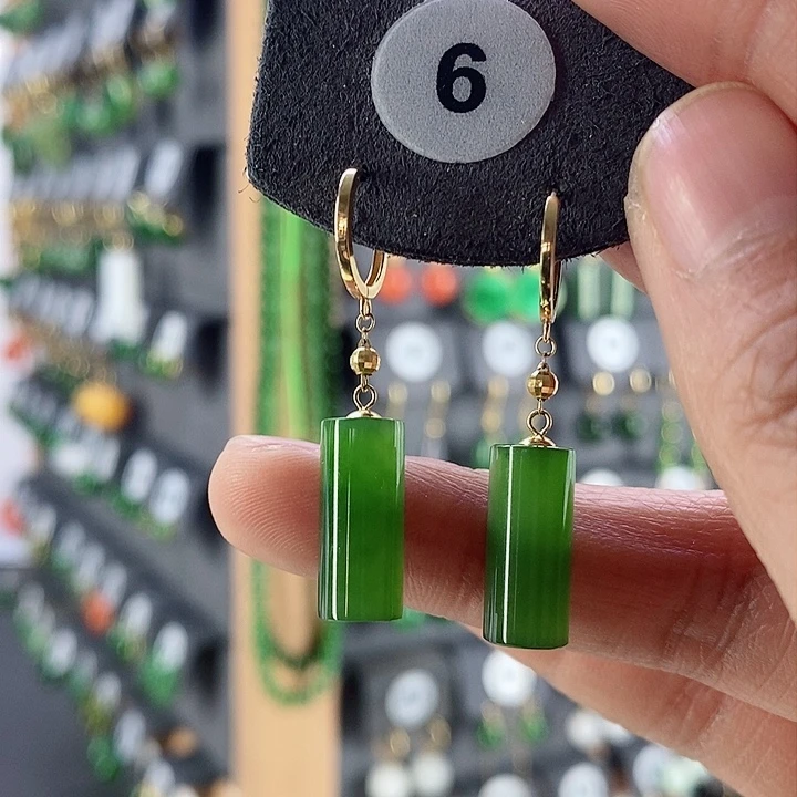 和田玉耳饰18K金镶嵌