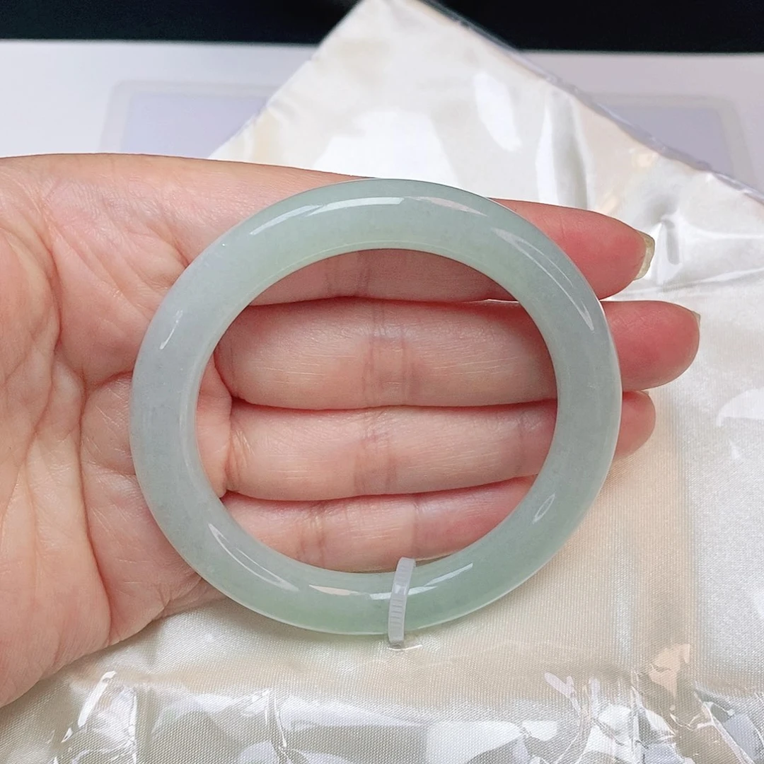【闪购商品】翡翠手镯未镶嵌圆54.4